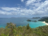 Trunk Bay - best views and yummy pain killers