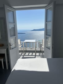 Vue de l’intérieur de la chambre