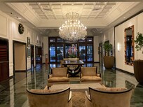 The beautiful lobby.