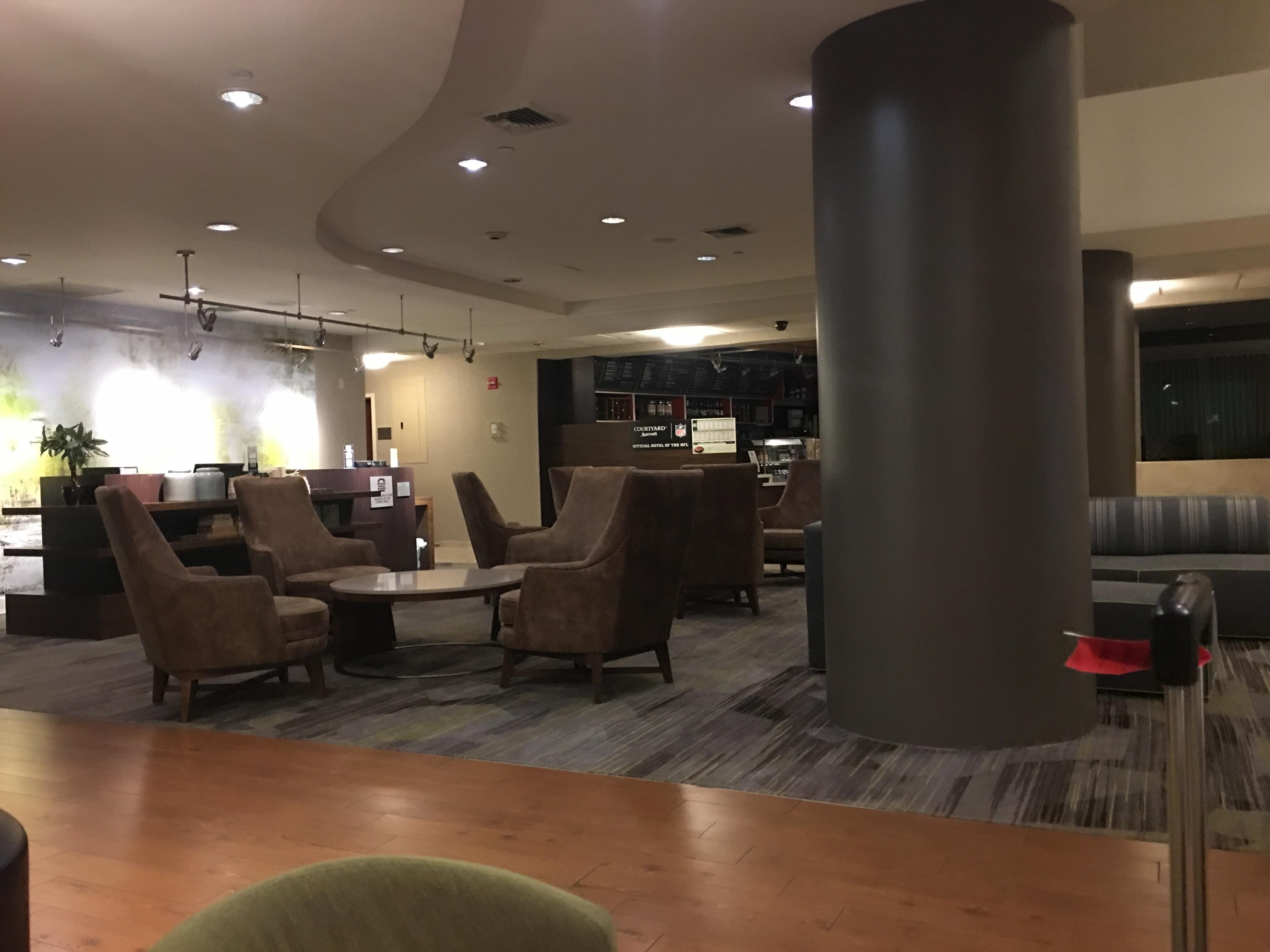 Courtyard by Marriott Long Island MacArthur Airport in Ronkonkoma Hotel Rates & Reviews on Orbitz