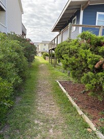 Path to beach