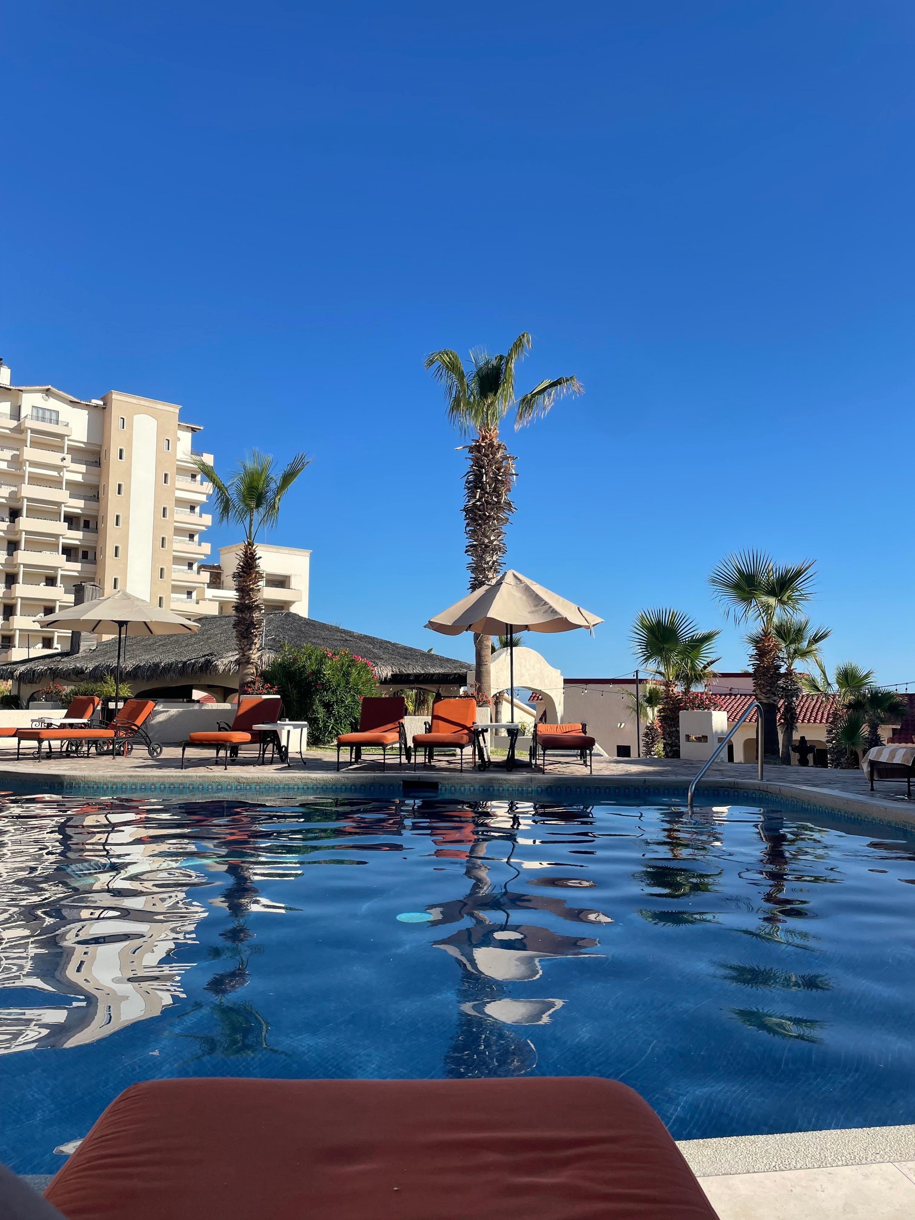Upper pool area