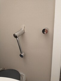 Toilet paper holder