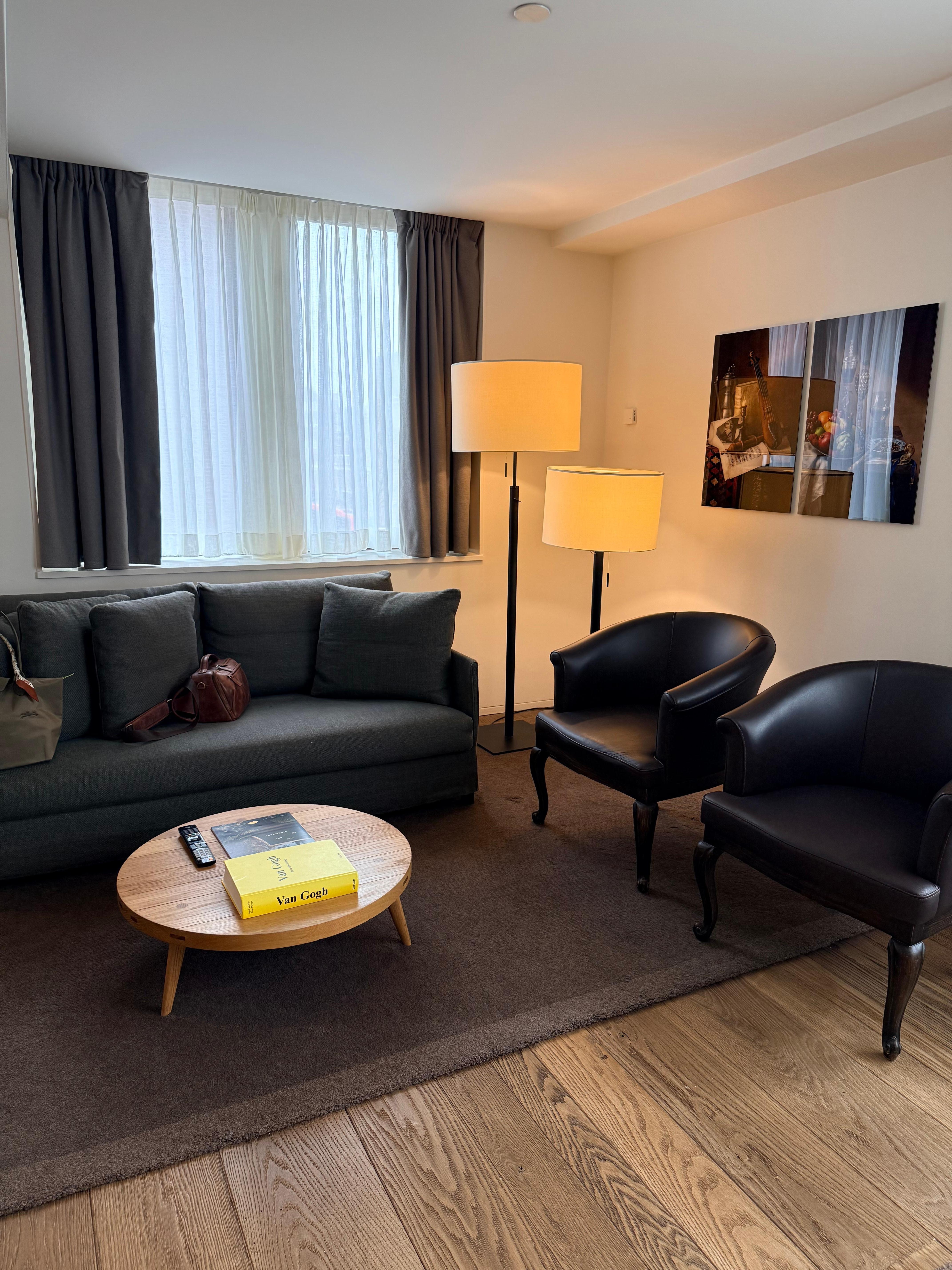 Estancia dentro de la habitación 