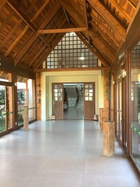 Corredor para o refeitório