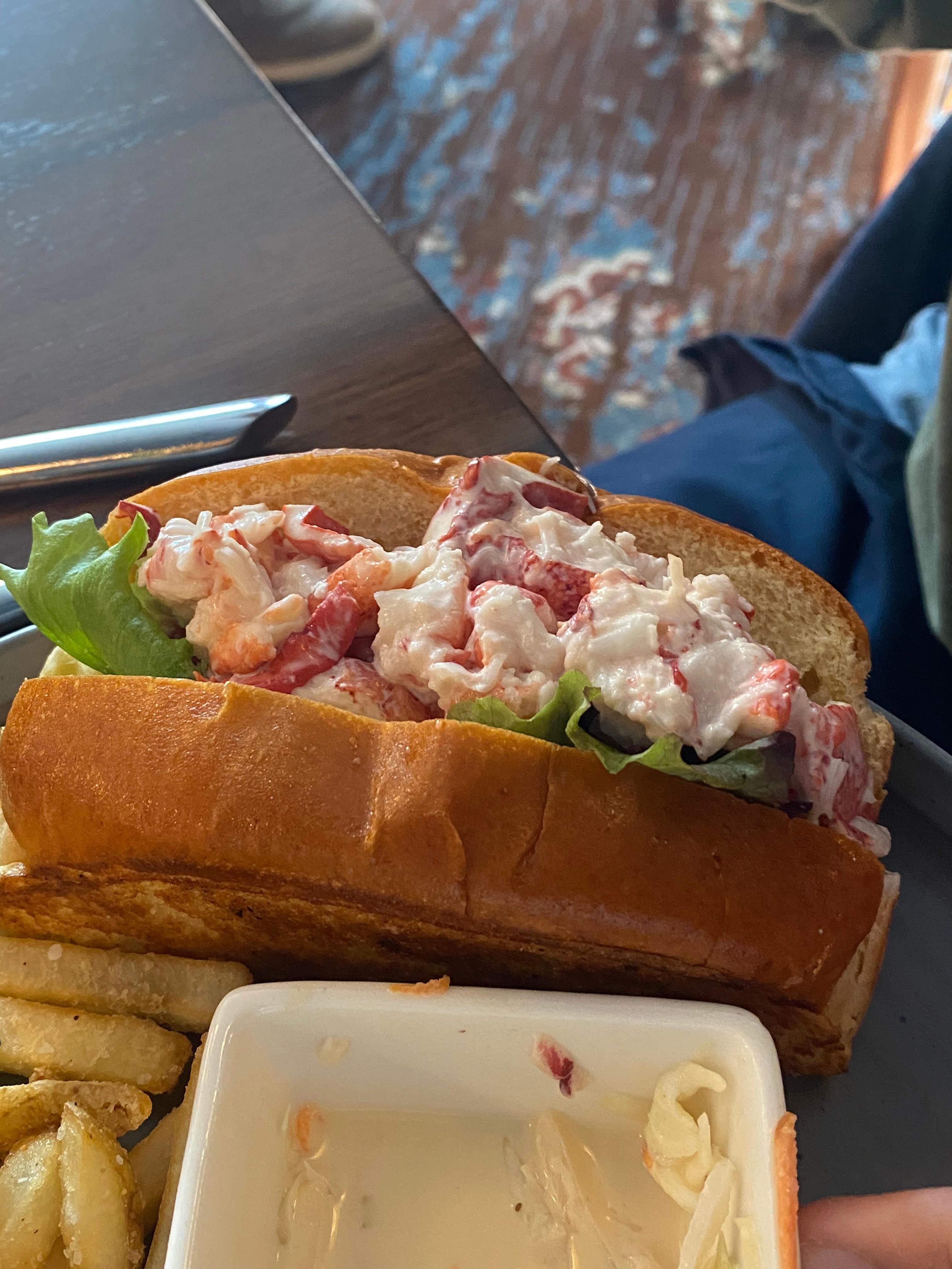 Lobster roll