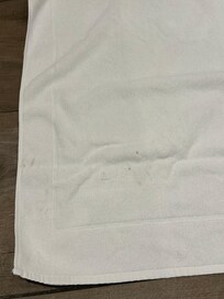 Bath carpet at arrival