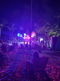 The beach party was amazing! Bravo!