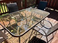 Outdoor table and chairs pretty dirty, not well kept