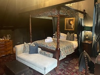 Gorgeous bed