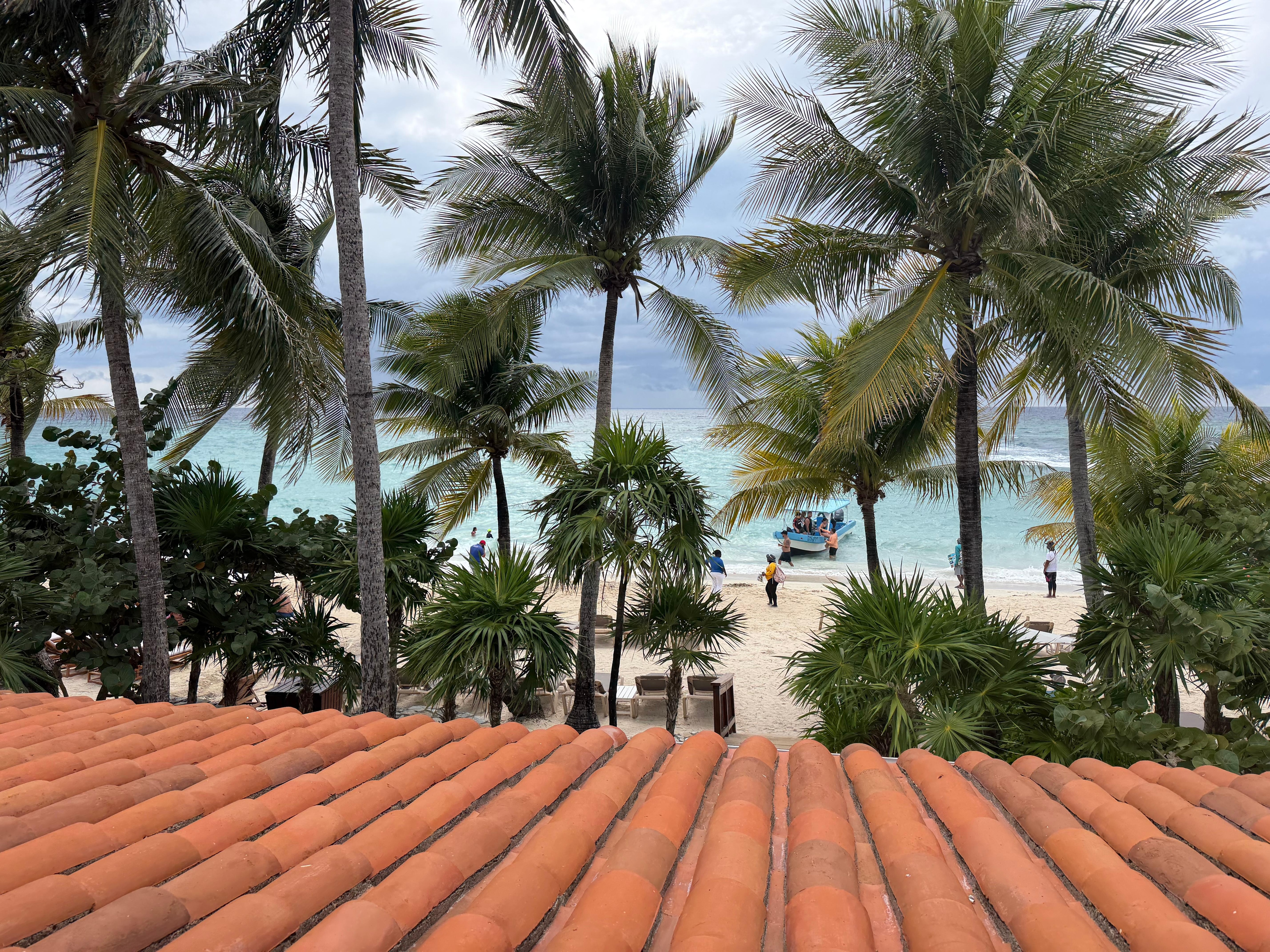 Ocean front 2nd floor patio 