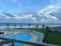 After being on the beach, it was great to walk up to pool…there was a great place to rinse off the sand…then jump into the cool water in the pool.