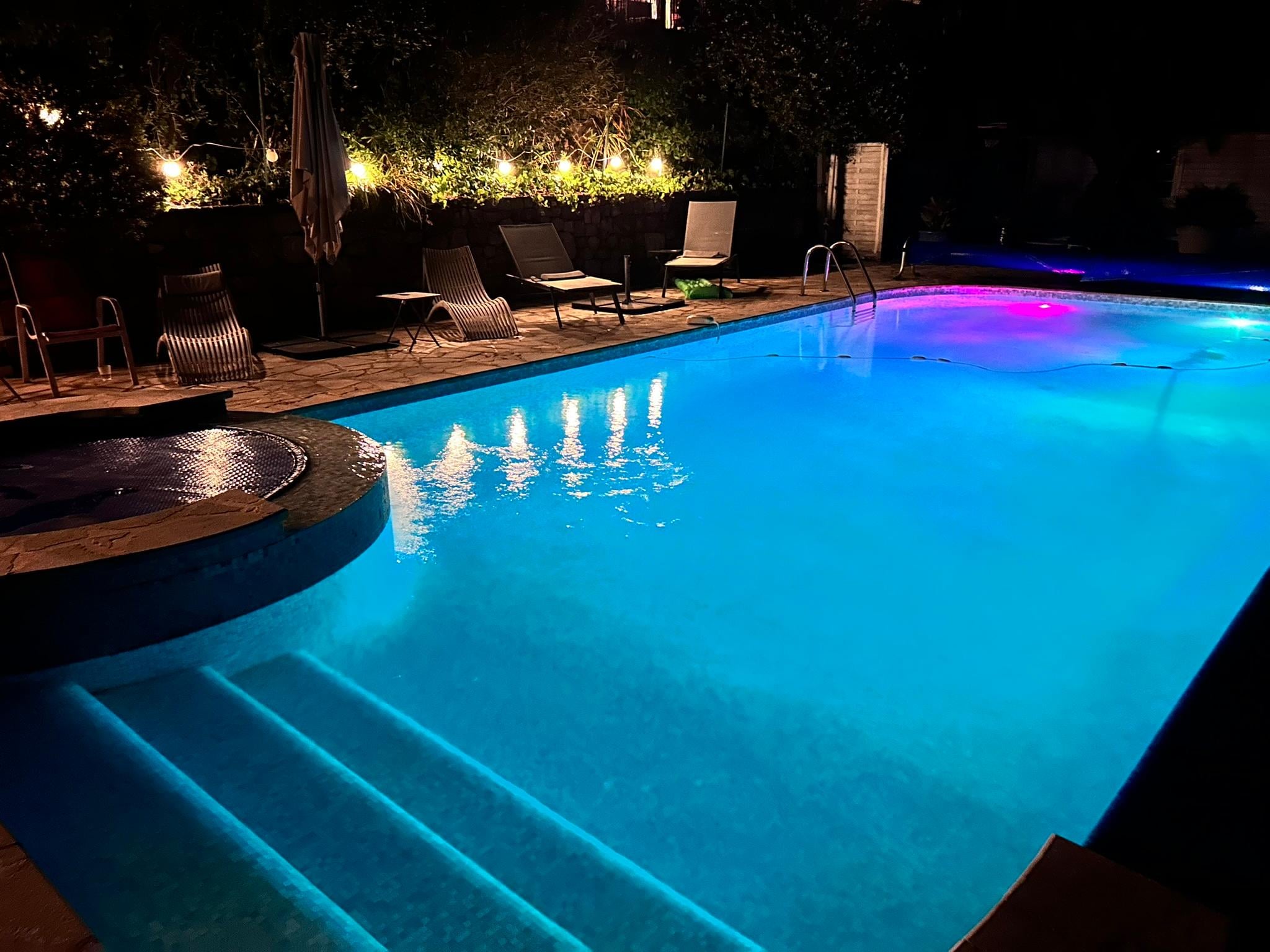 Lovely heated Pool