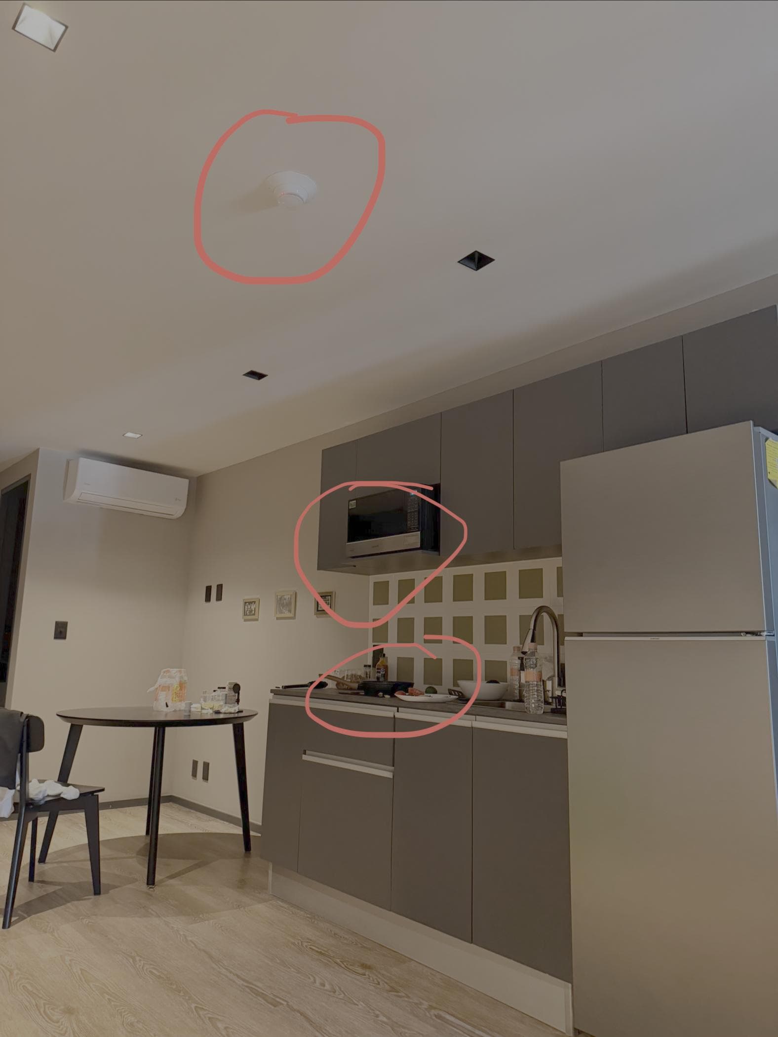 The fire alarm in the kitchen