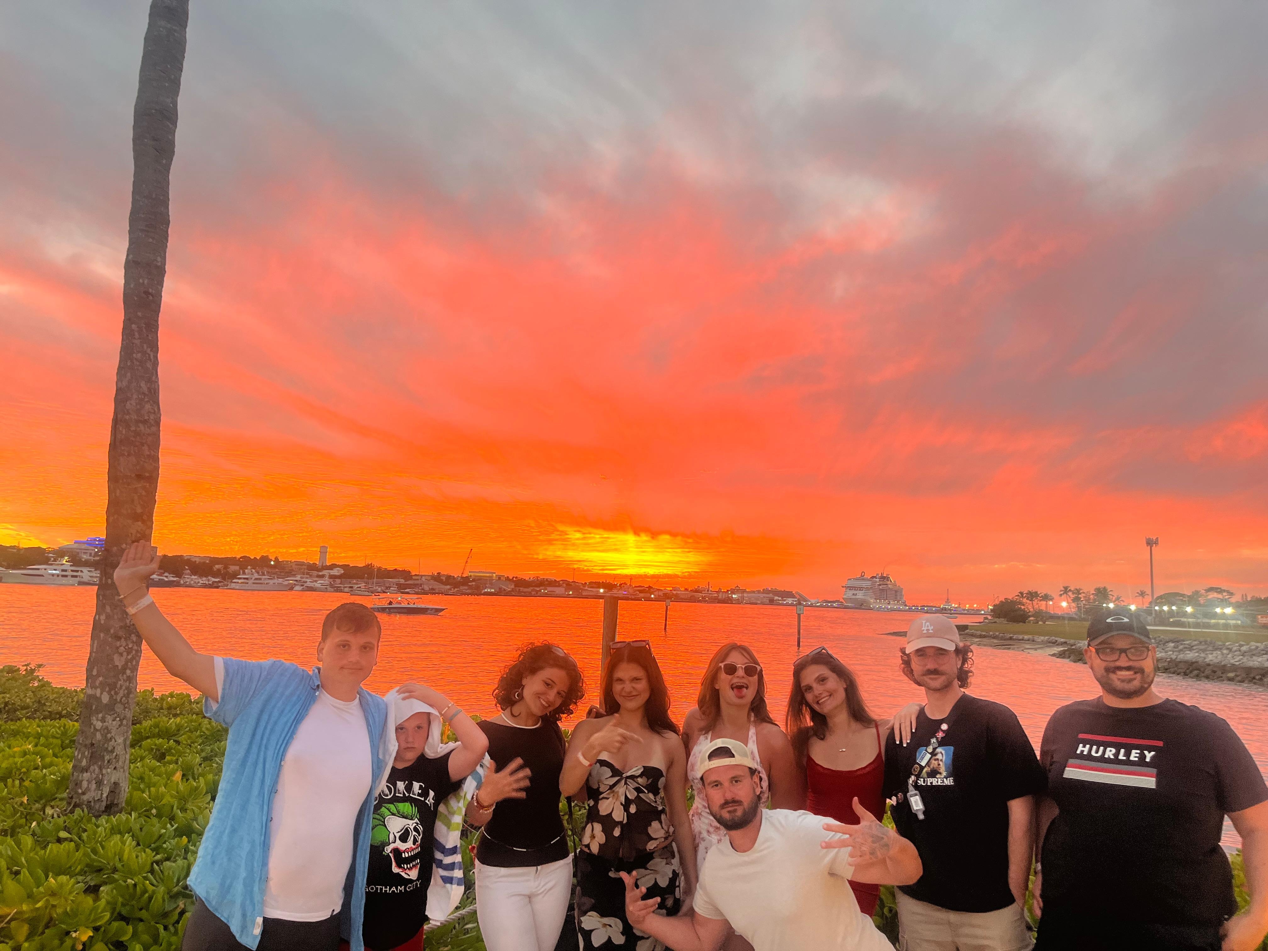 Sunset Point, Harbourside 