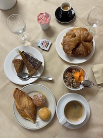 The breakfast