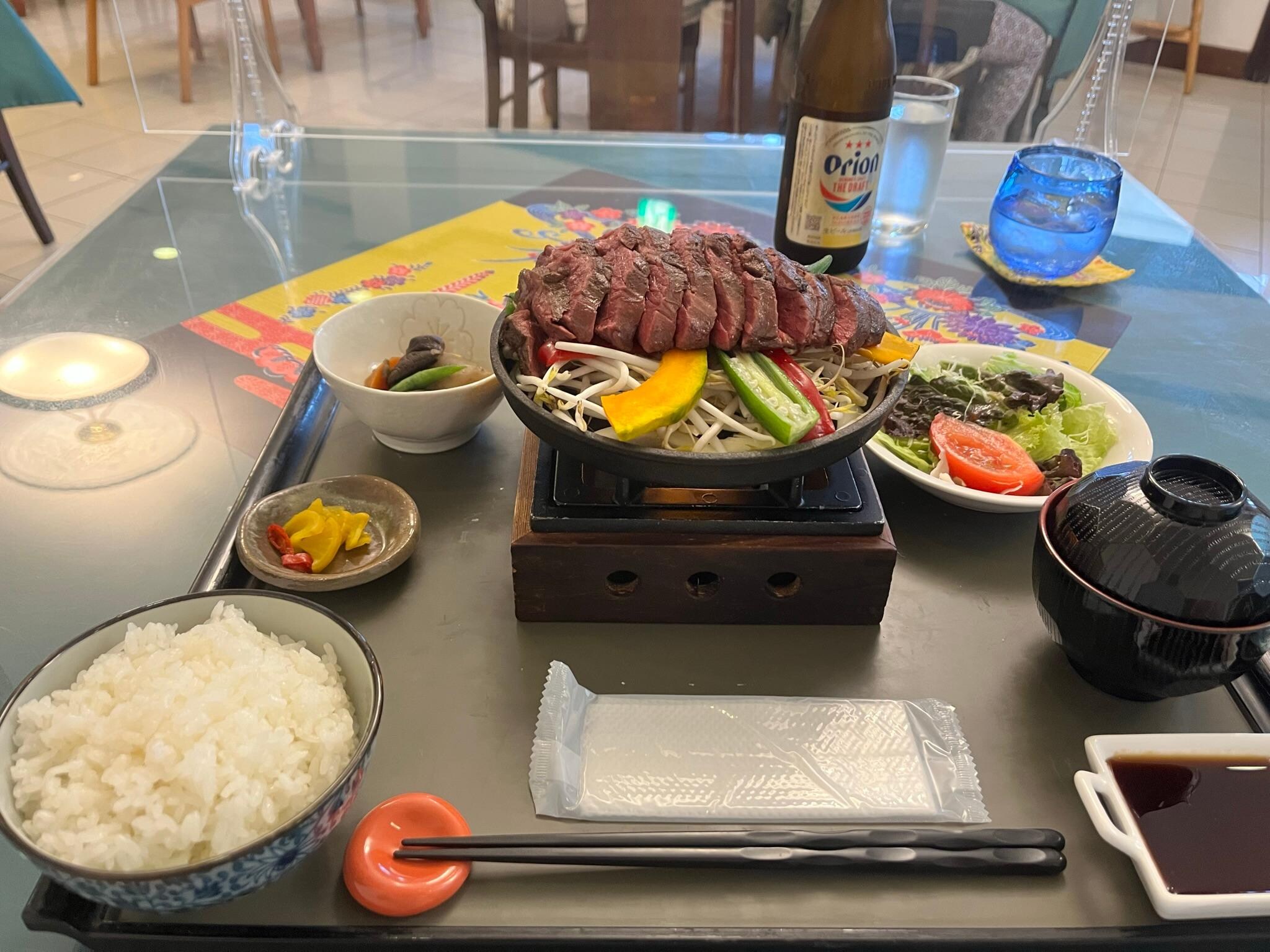 ハラミの鉄板焼きです。おいしかったです。