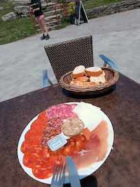 charcuterie basque