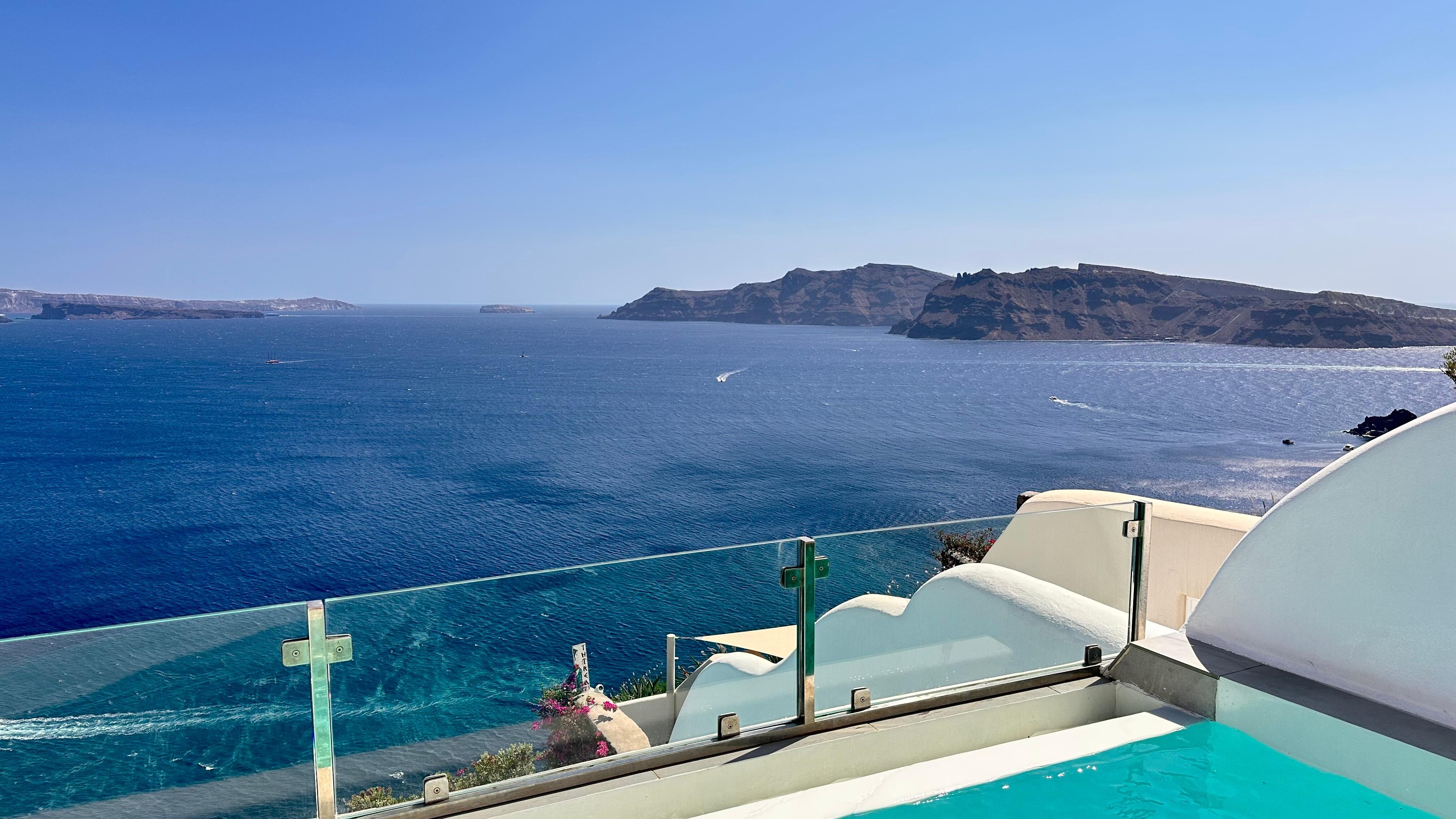 Private pool view
