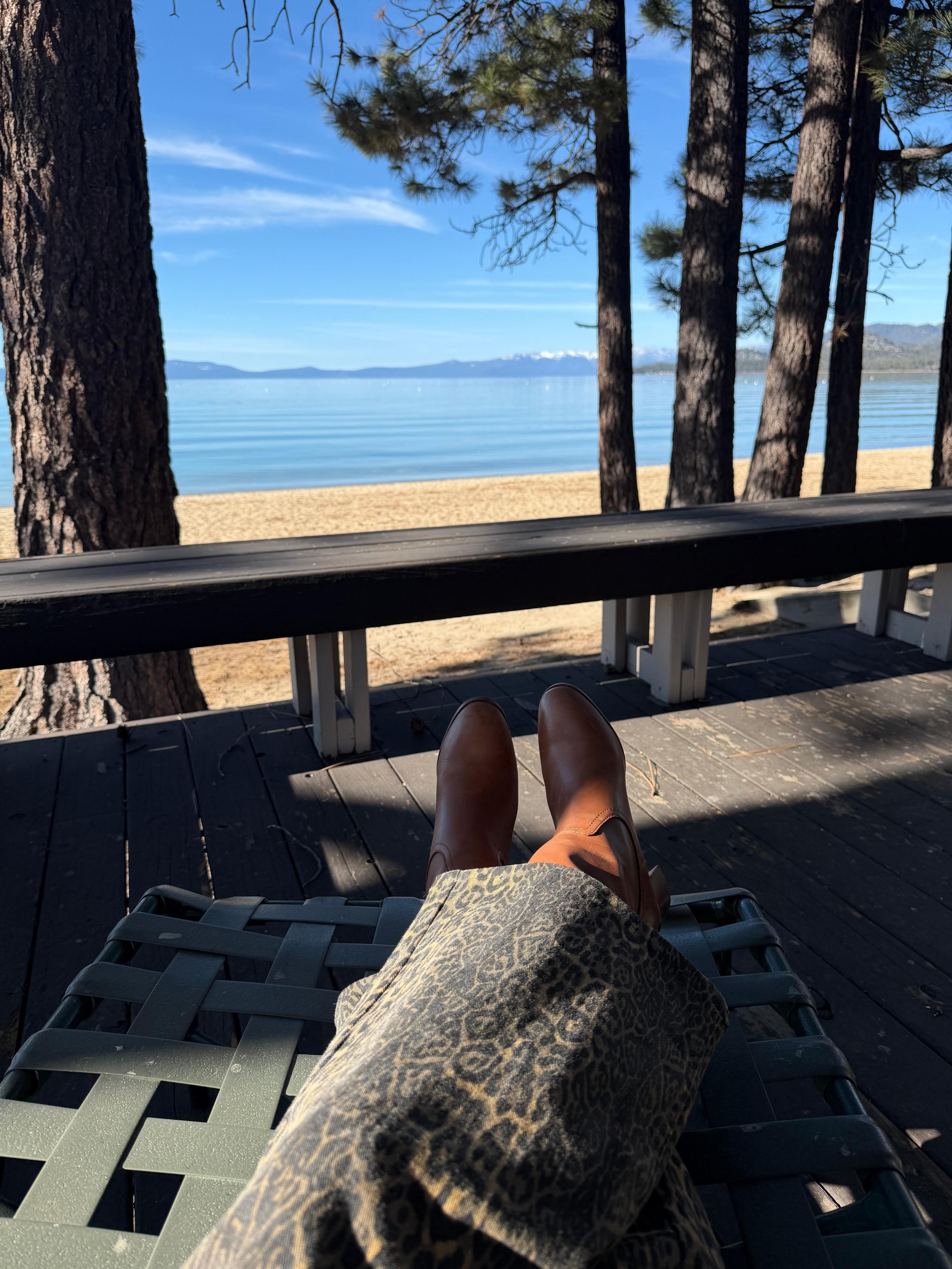 What hung the Dinner Cruise boat take off at 5 pm 