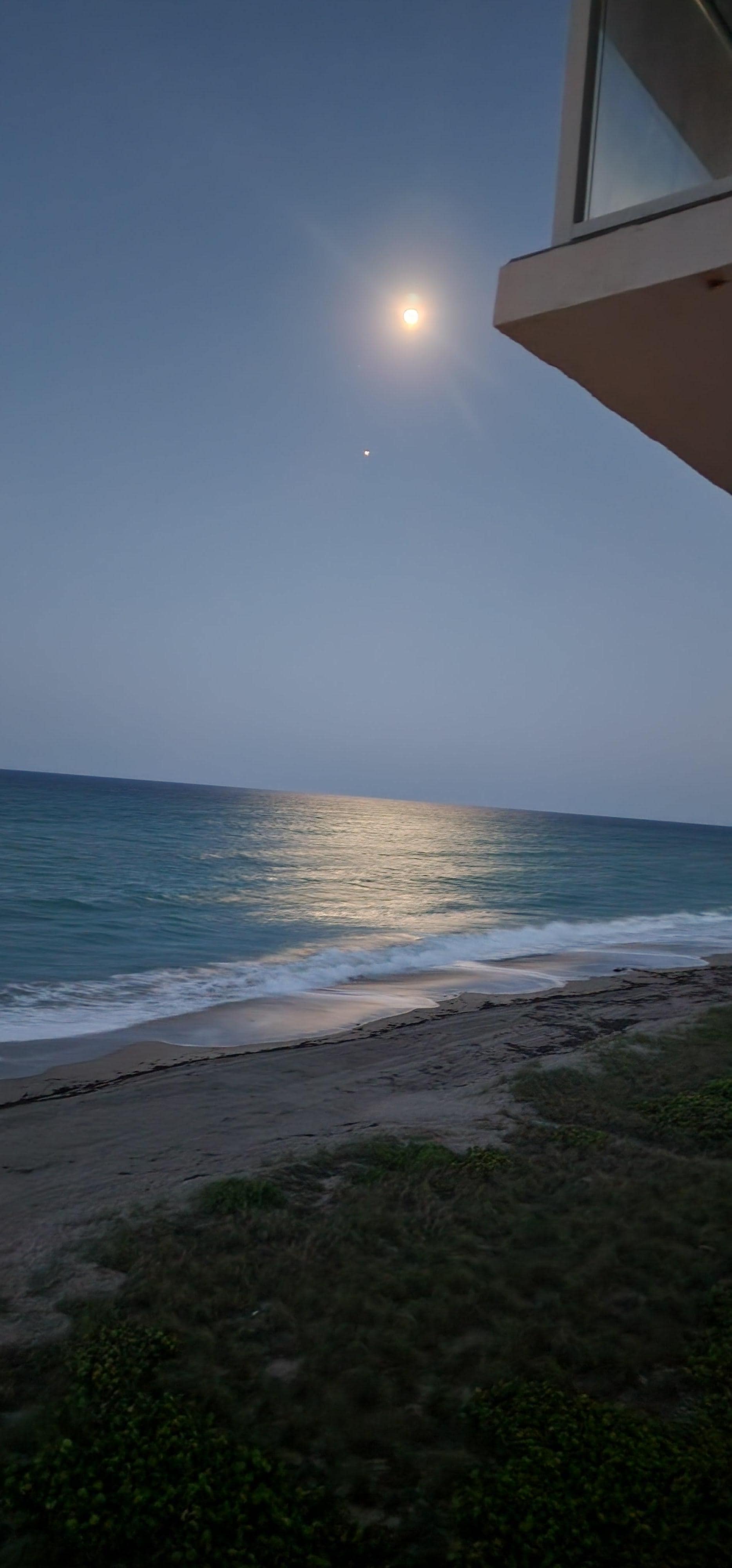 Moon Rise