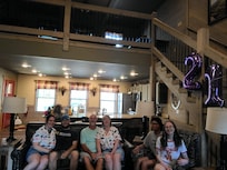 We had an amazing time and loved this cabin❤️