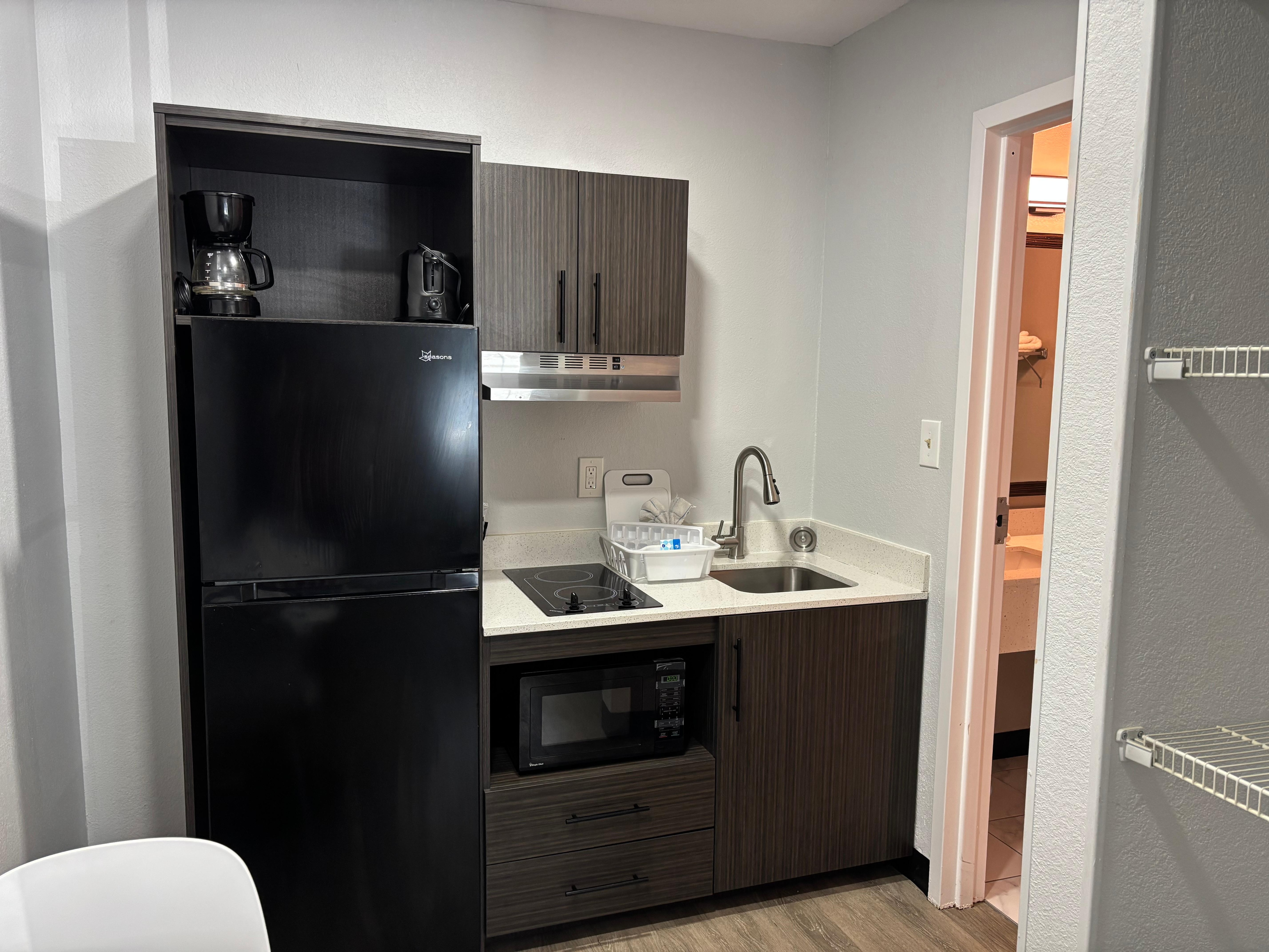 Kitchenette 