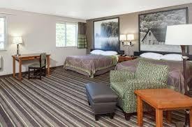 Room was very clean and roomy 
