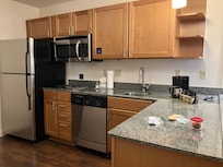 Wonderful large kitchen. Dishwasher soap dispenser clogged.