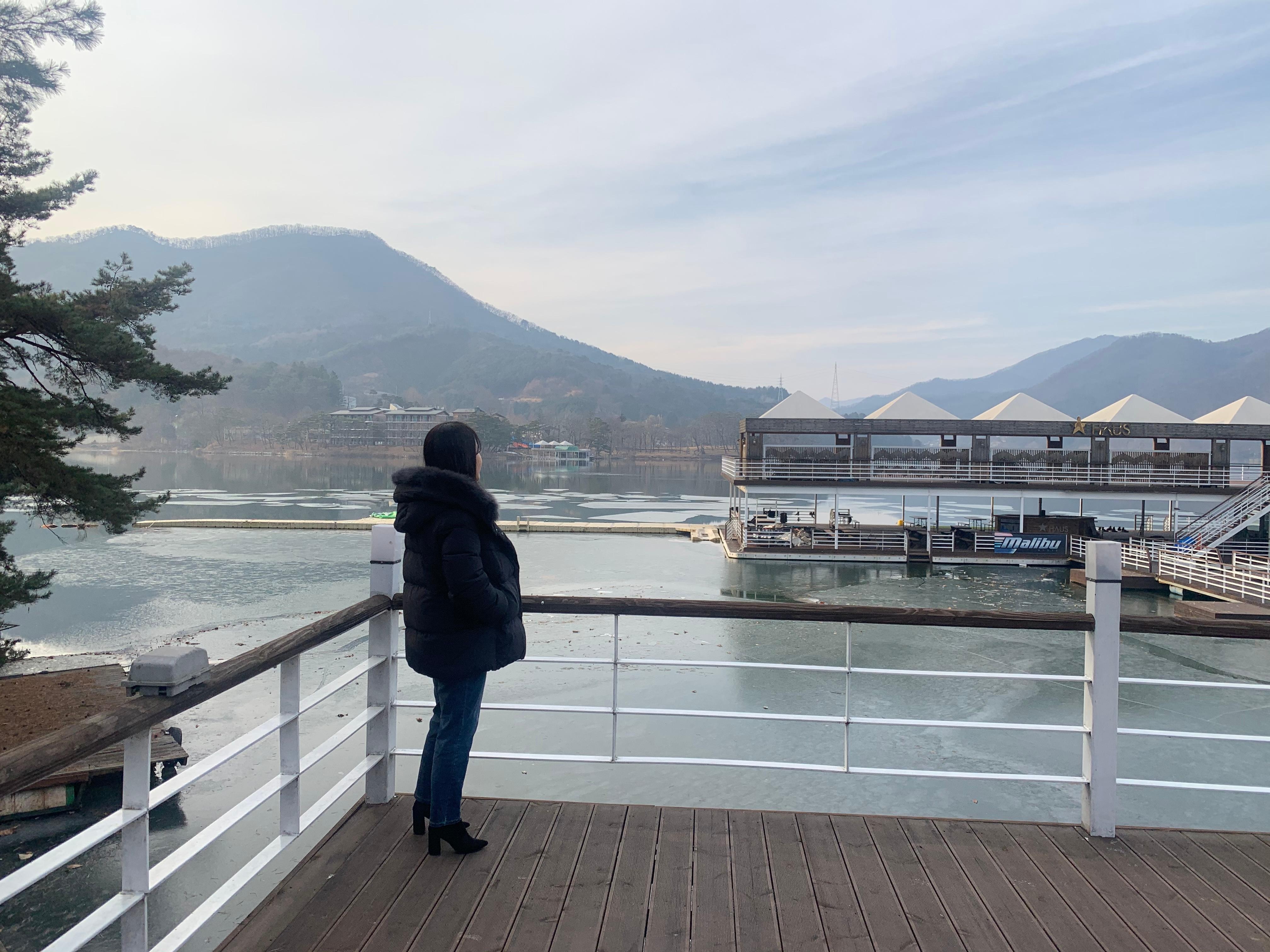 제 아내 입니다. 너무 좋아했습니다.^^