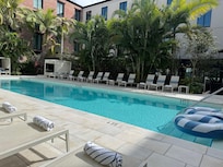 Pool area very nice, all lounges have clean towels on each one.