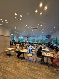 breakfast seat area