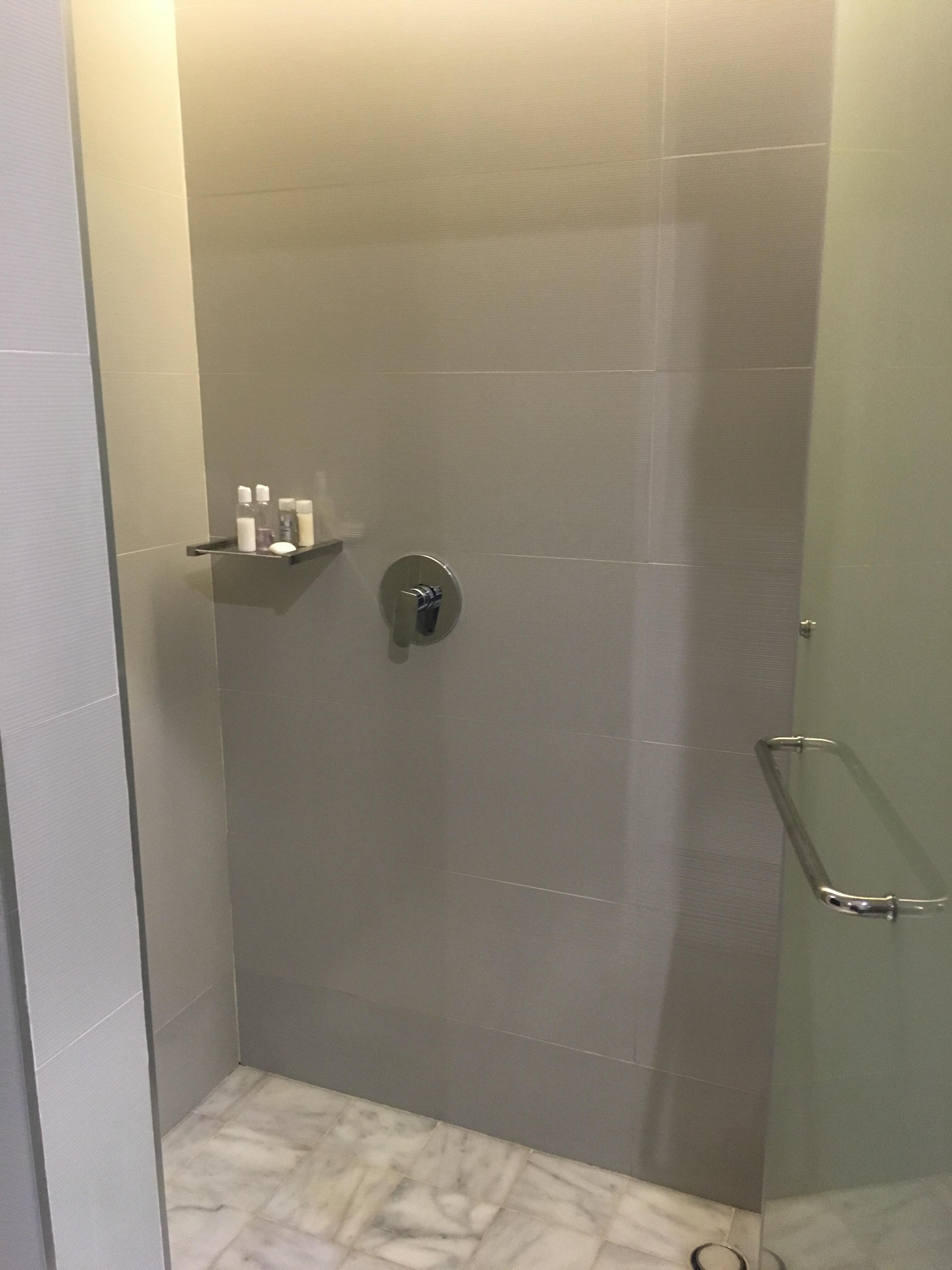 Tub
