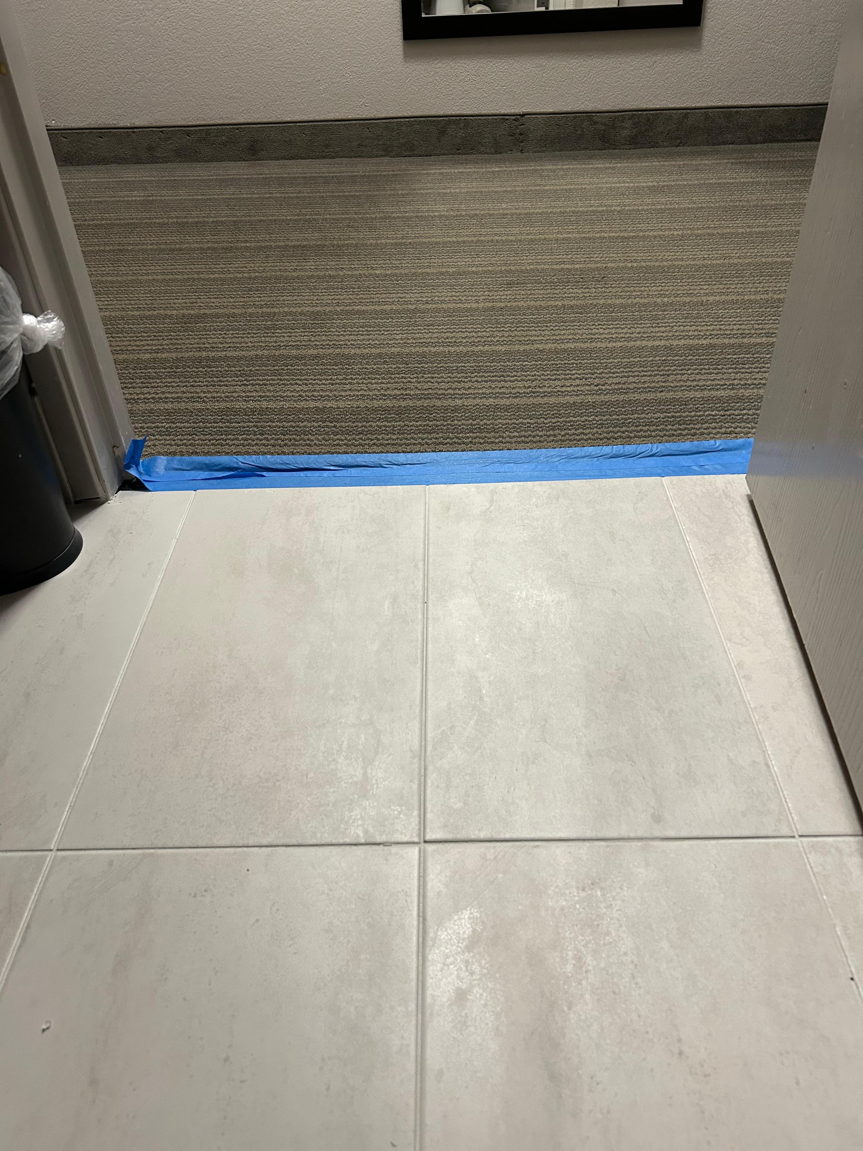 This is the way they replaced the missing bathroom threshold. 😳 They obviously knew it was missing and still put a guest in the the room. 