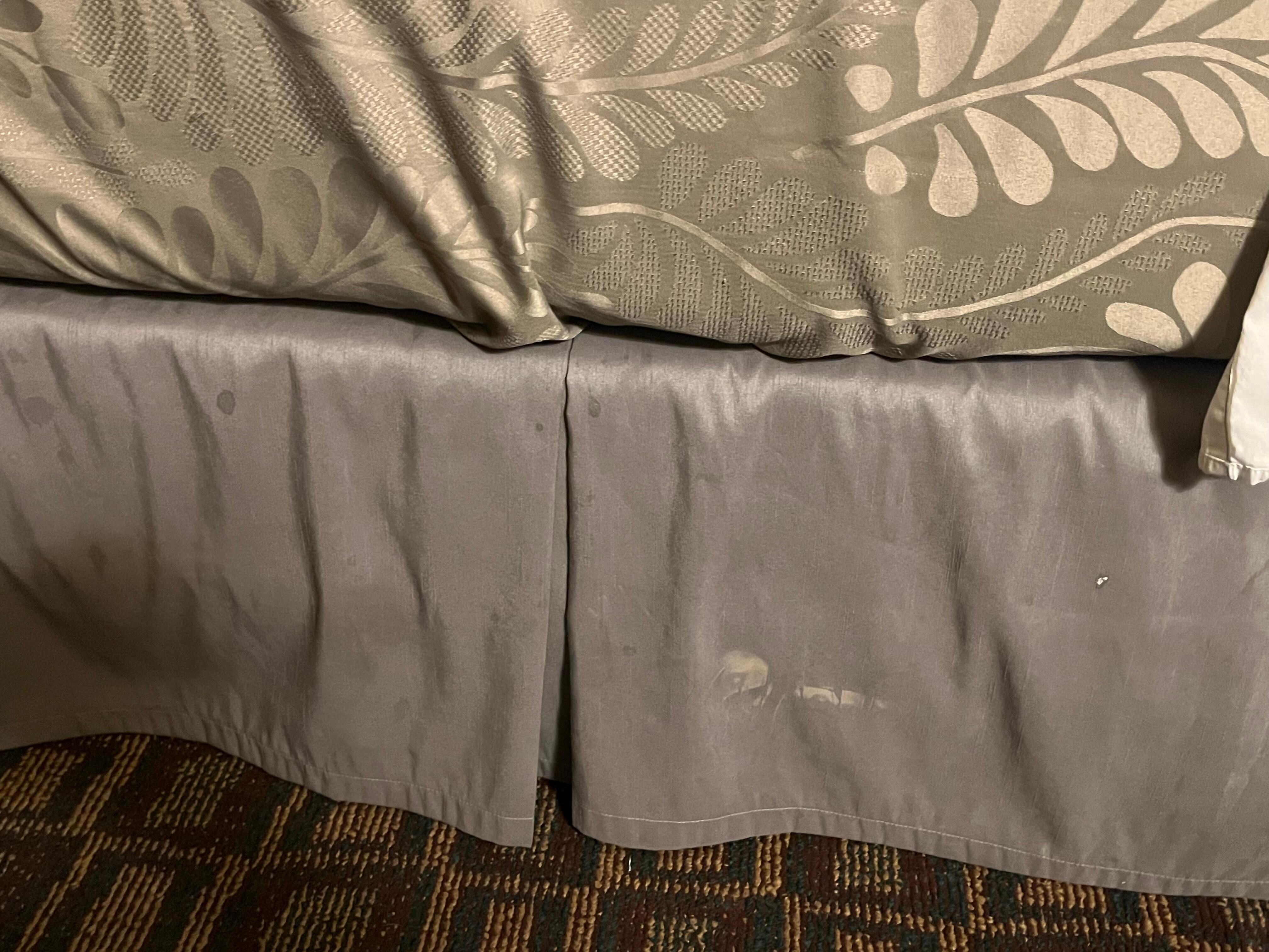 Fluids on bed skirts 