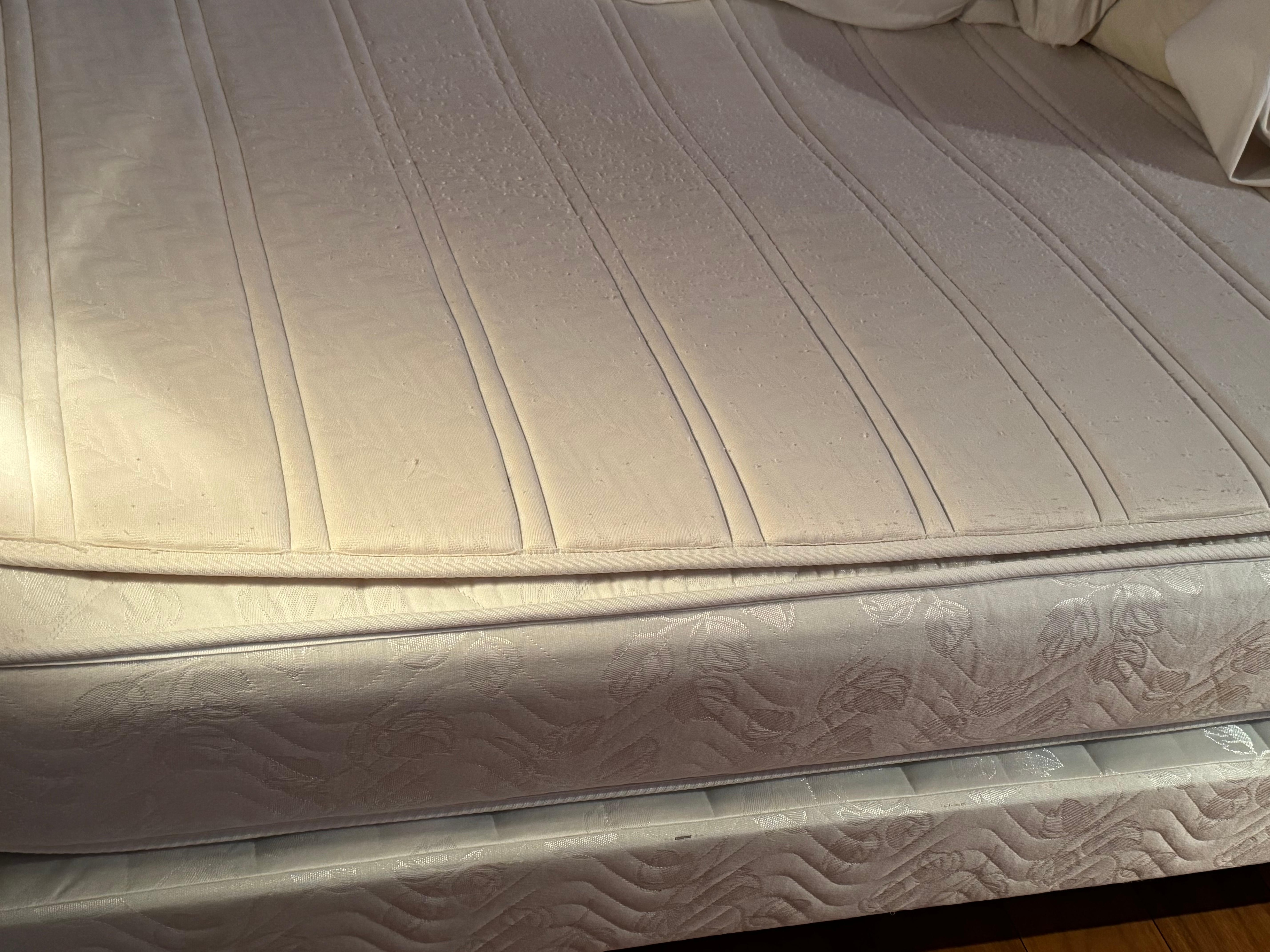 Sommier matelas effrondré aux milieux 