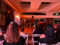 Entertainment of the Night: Michael Jackson Impersonator