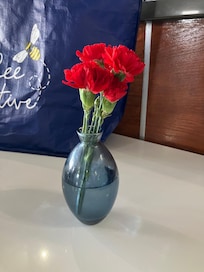 Fresh flowers in the breakfast area.