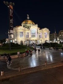 Double decker city tour ride