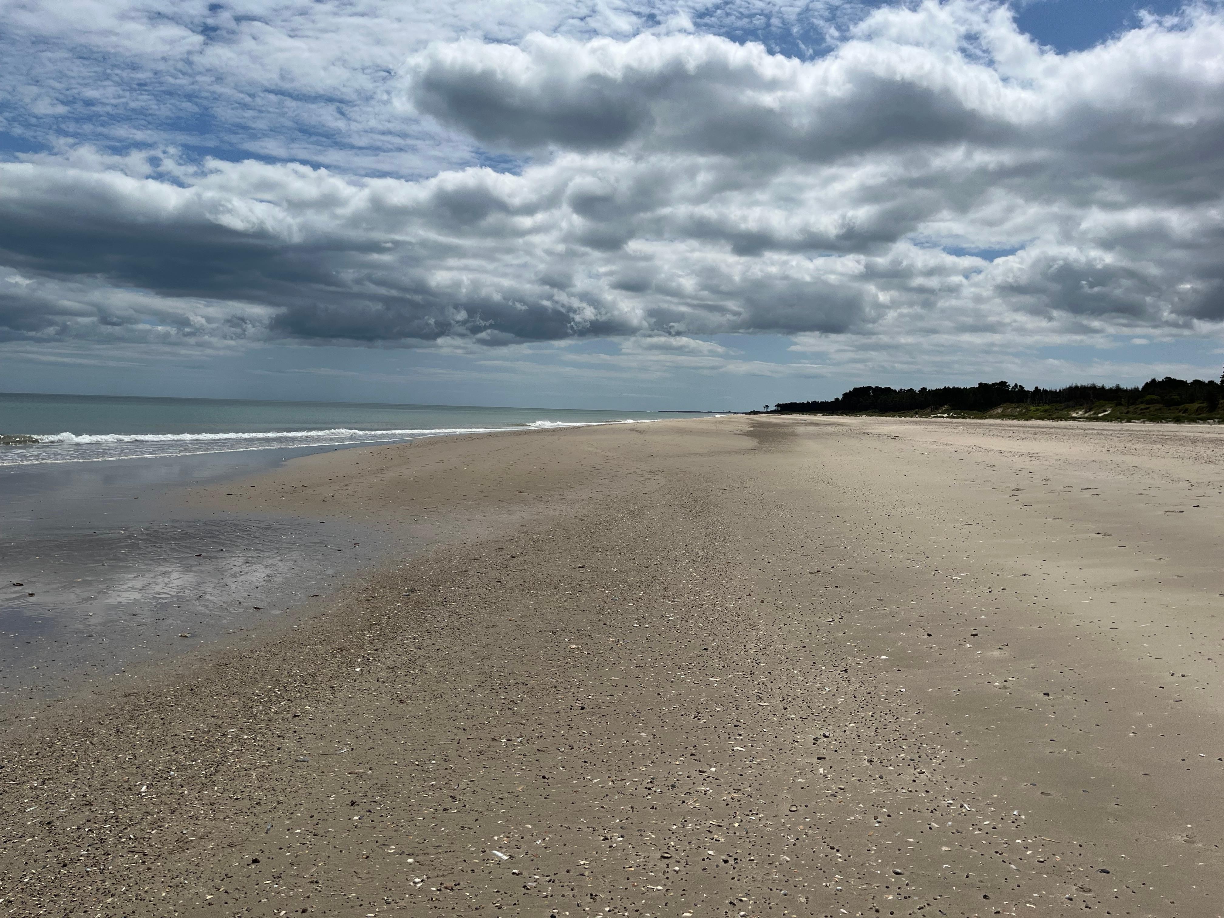 The nearby beach at the Raven