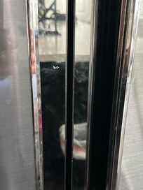 Fingerprints ALL over fridge handles - so gross.