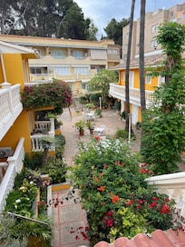 gemütlicher Innenhof