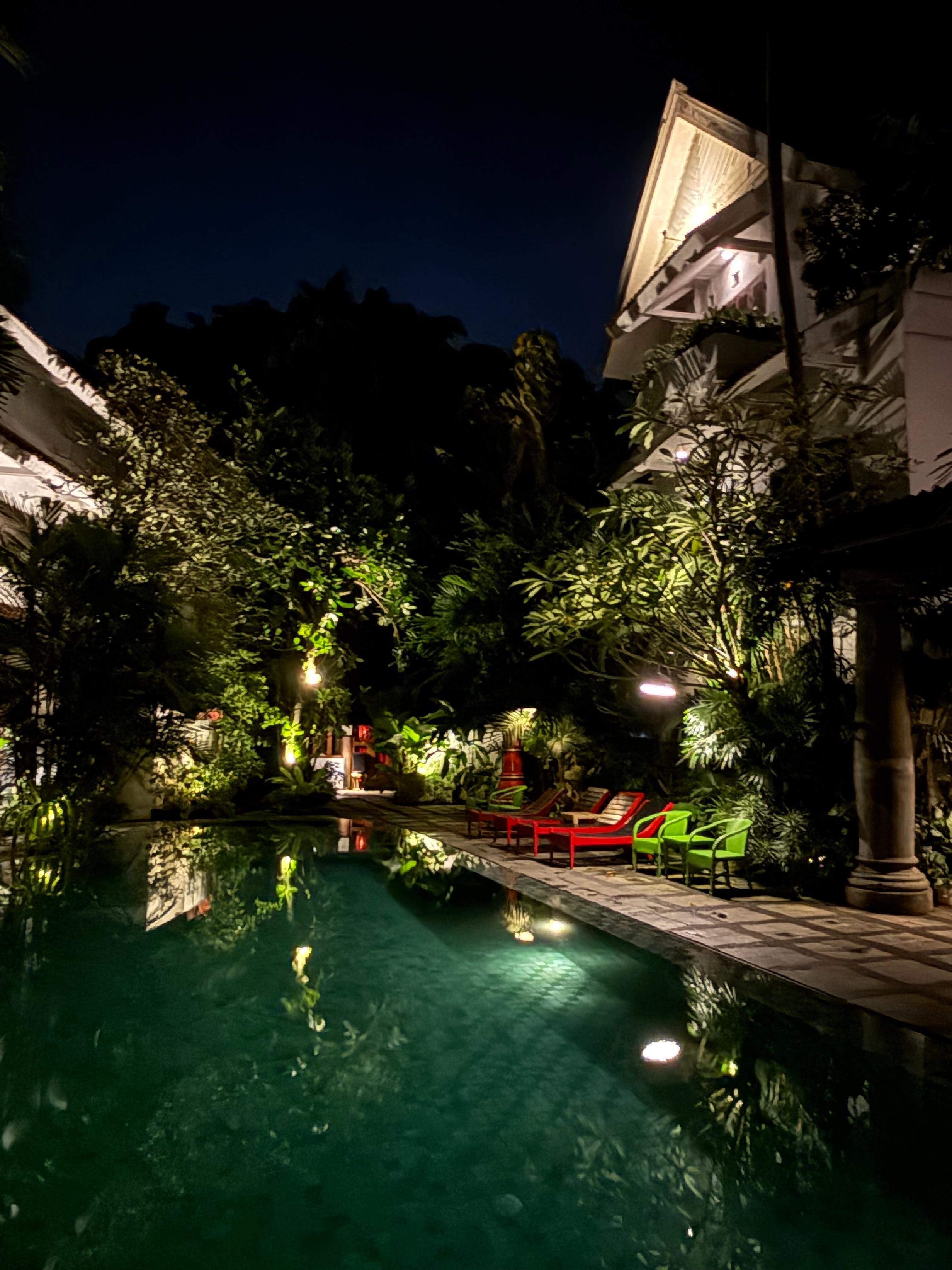 Piscine de nuit