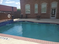 closed pool