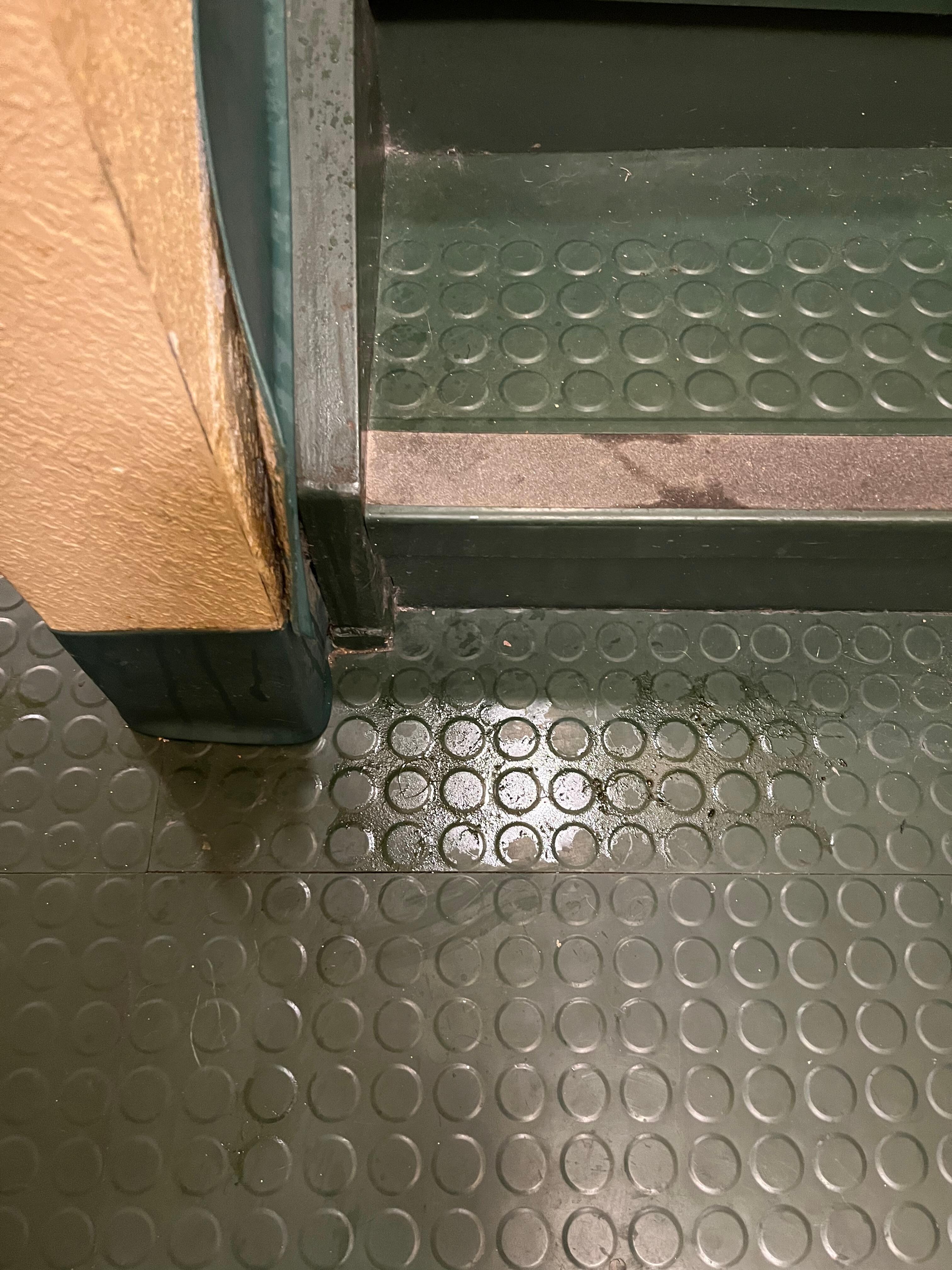 Urine in the stairs