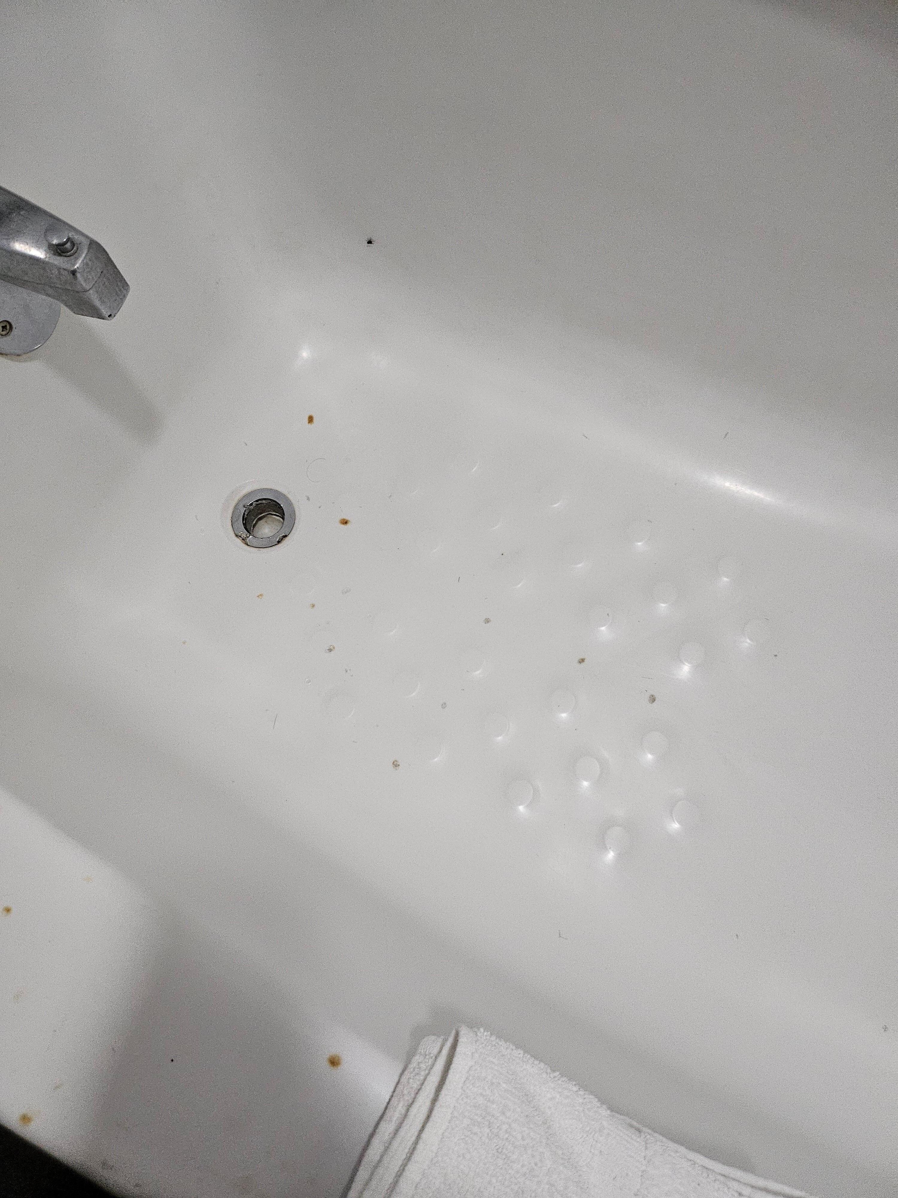 Cig burns on tub
