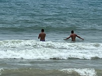 The waves!