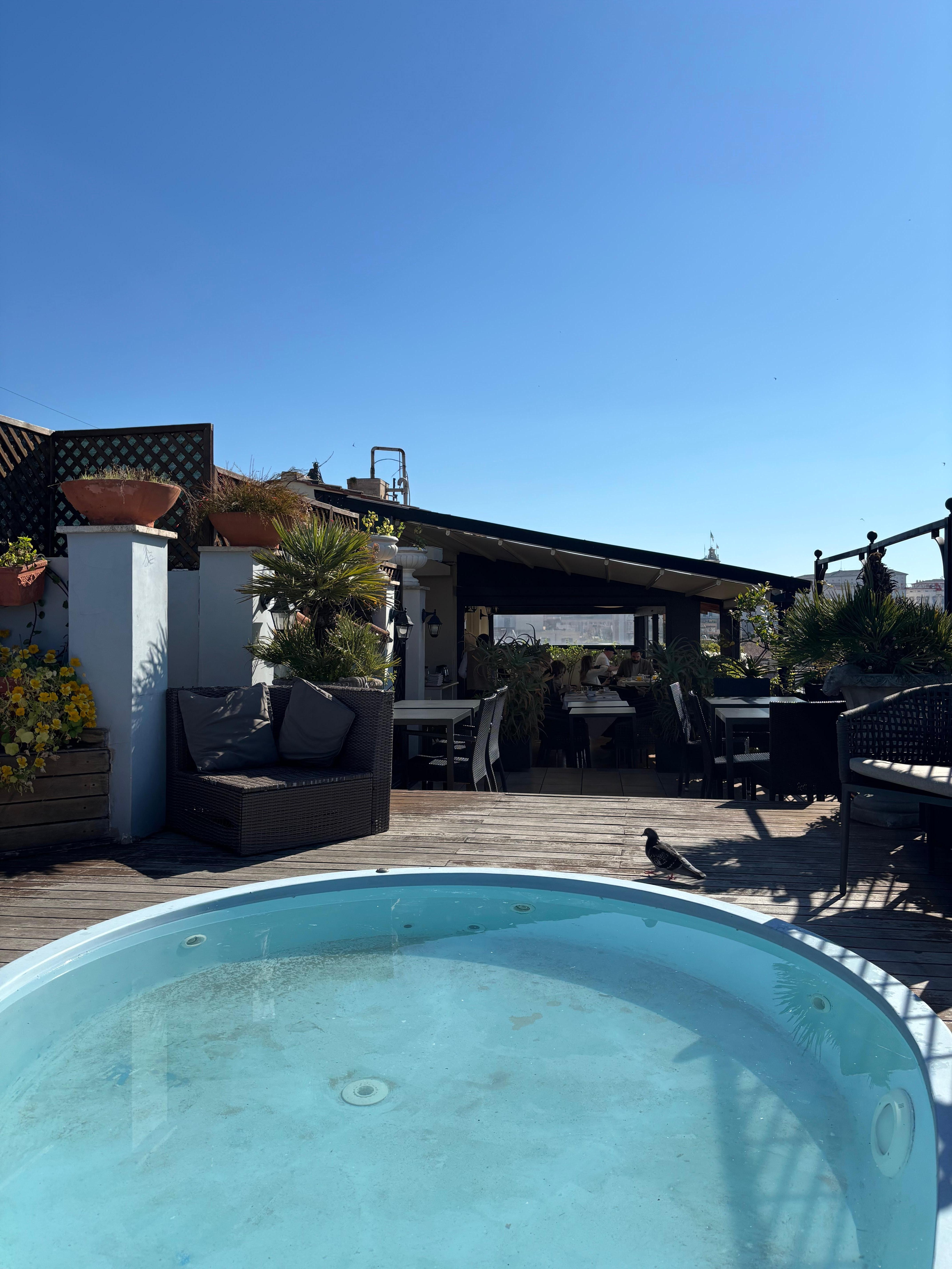 6.sal og morgenmads sted. 