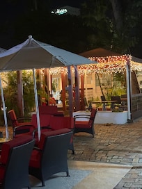 Uteområde Island inn: veldig hyggelig