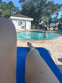 Very well maintained pool. Comfortable with nice amenities.